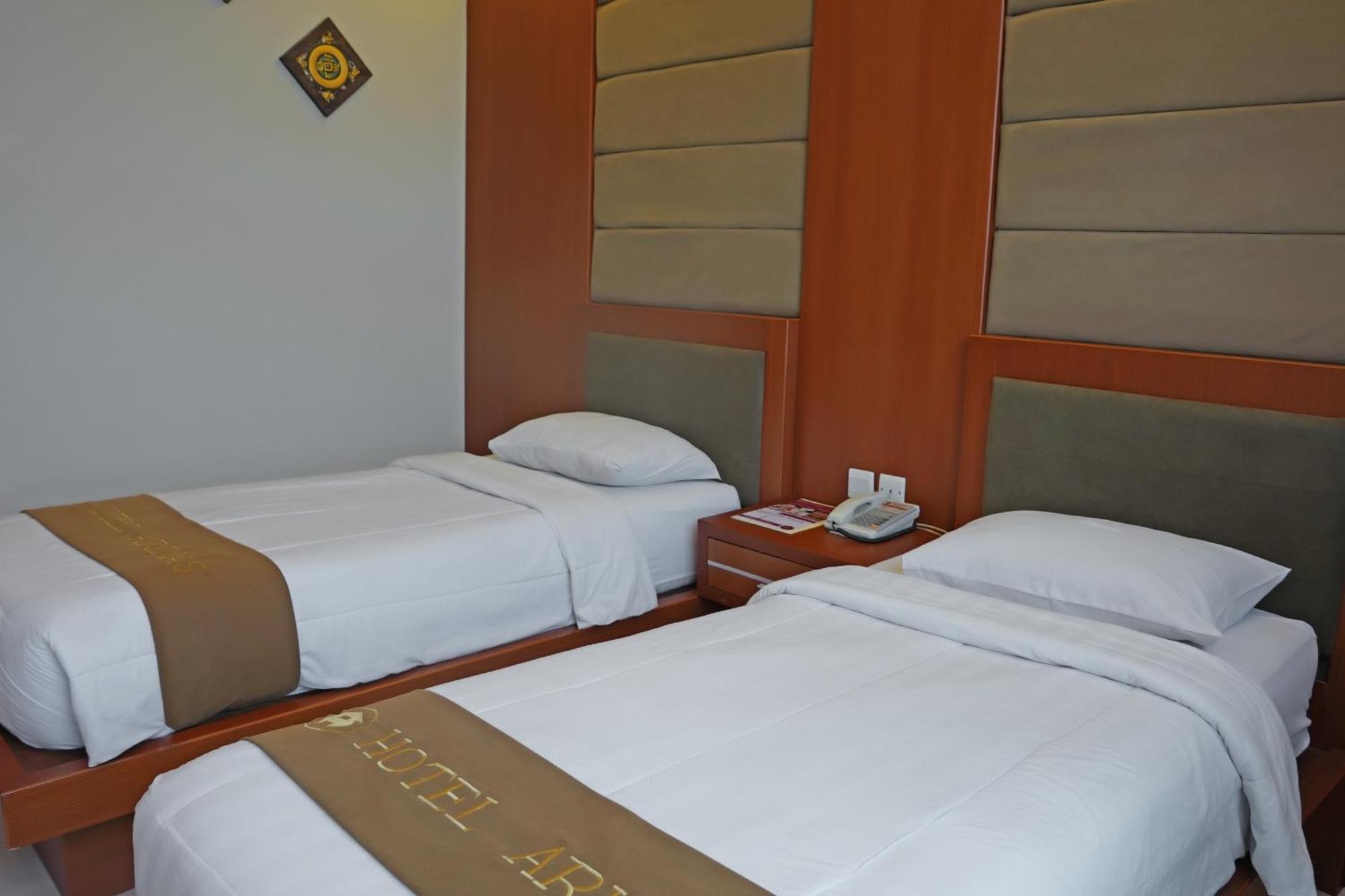 Arinas Hotel บันดาร์ ลัมปุง ภายนอก รูปภาพ